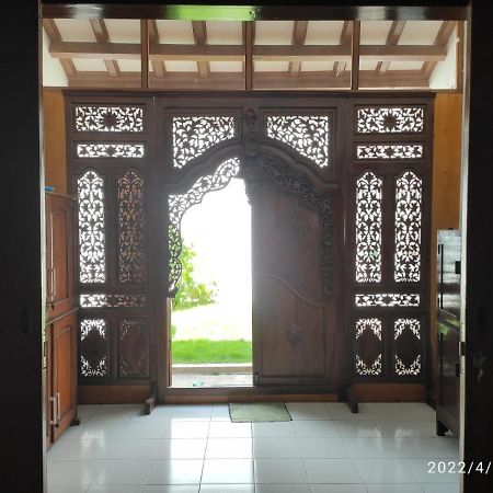 Kelana 2 Nice Homestay Semarang Eksteriør billede