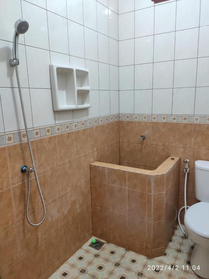 Kelana 2 Nice Homestay Semarang Eksteriør billede