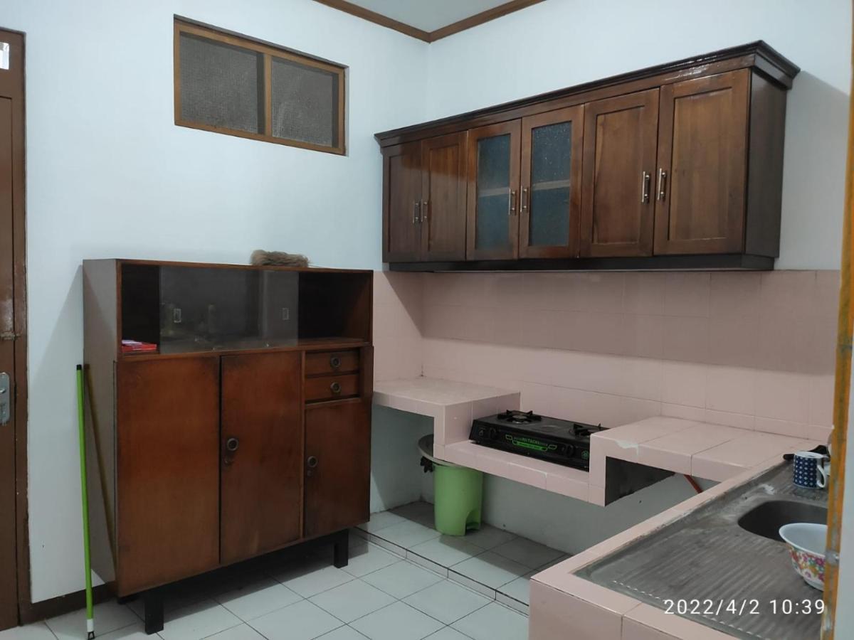 Kelana 2 Nice Homestay Semarang Eksteriør billede