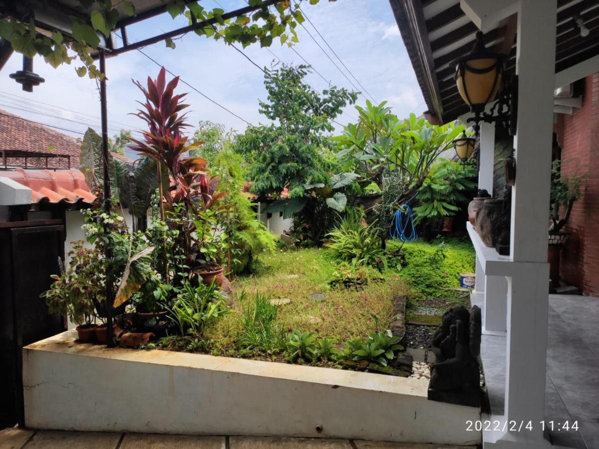 Kelana 2 Nice Homestay Semarang Eksteriør billede