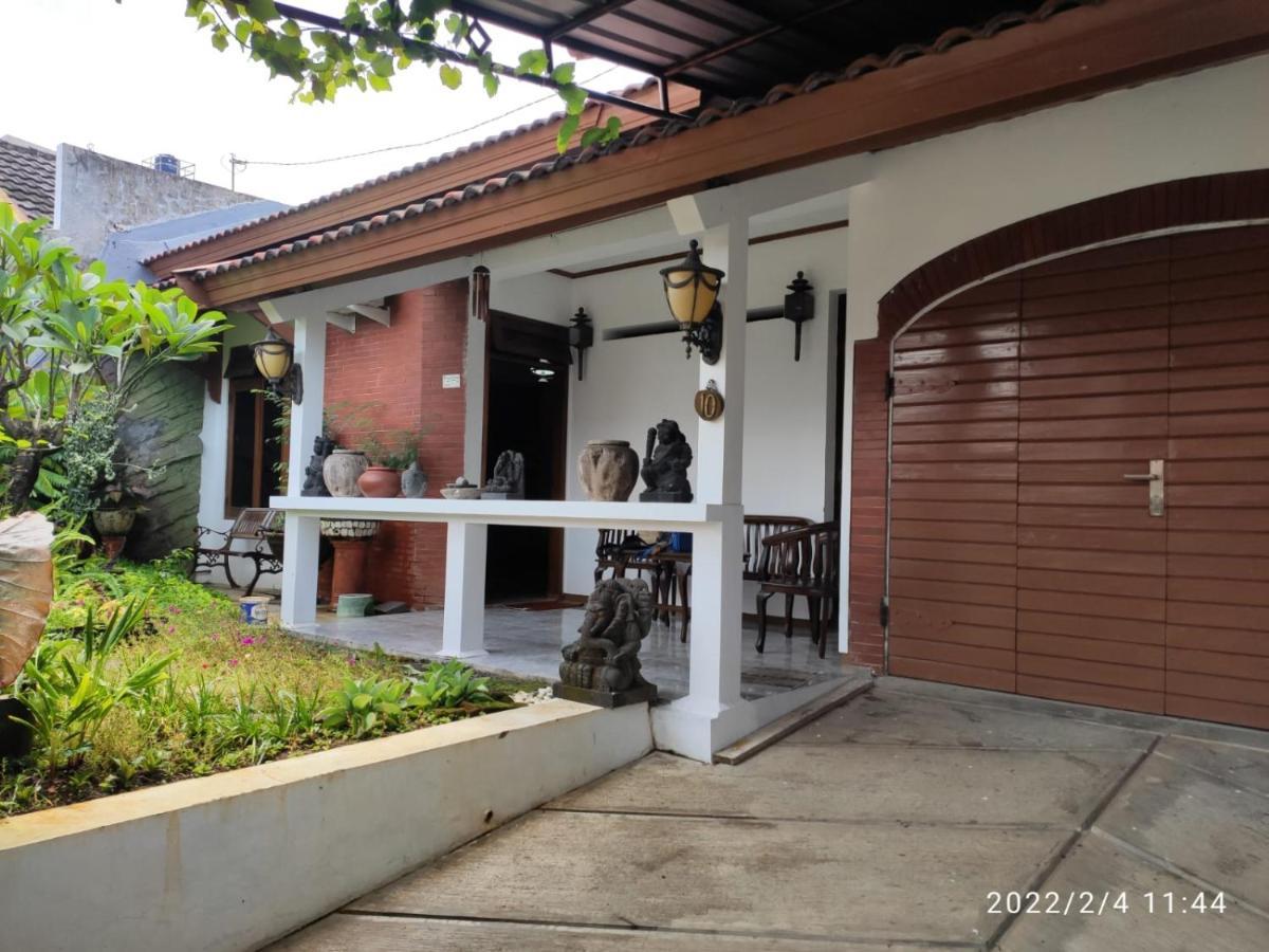 Kelana 2 Nice Homestay Semarang Eksteriør billede